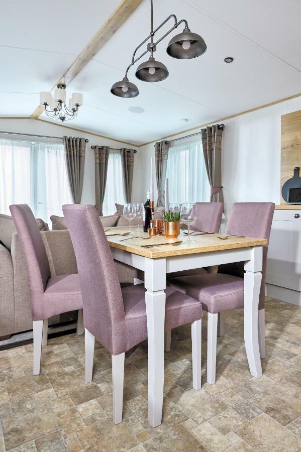 Platinum Holiday Caravan Bothel Exteriör bild